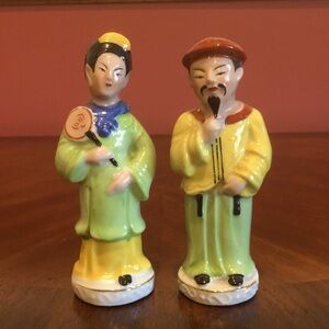 Vintage Occupied Japan Hand Painted Asian Couple Figurines Home Decor Set of 2